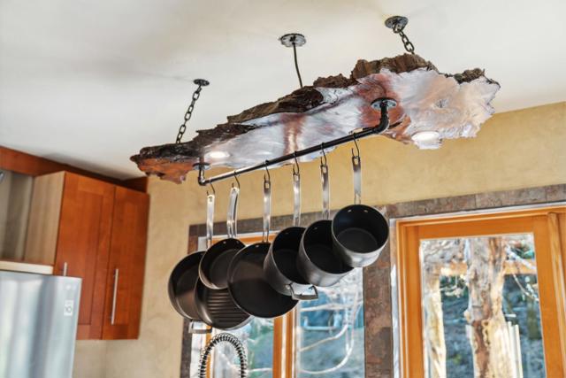 18010 Moonrise Road, Boulder Creek CA: https://media.crmls.org/mediaz/dea893d9-ecb9-4afa-97fd-1f97bbc73f01.jpg