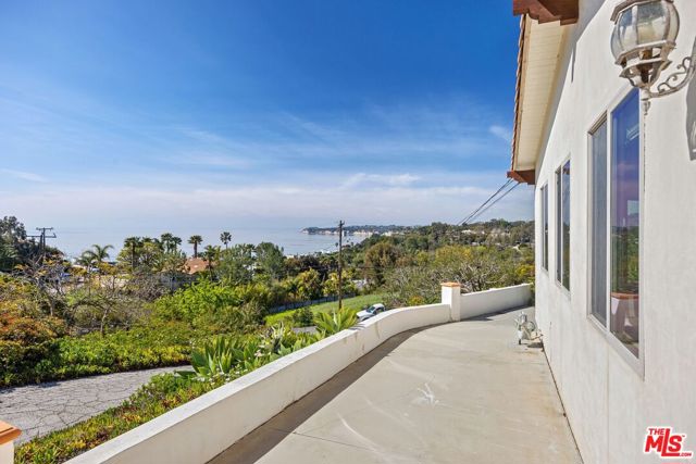 Drew Fenton | 27104 Sea Vista Drive Malibu CA | MLS: 7269176