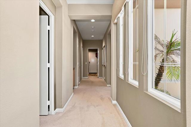 370 Gold Canyon Drive, Palm Desert, CA 92211