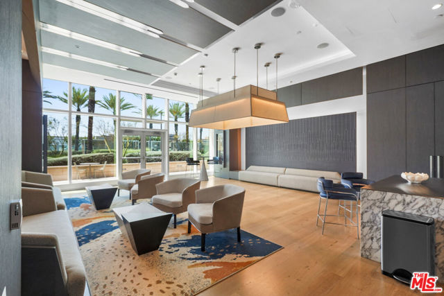 877 Francisco Street, Los Angeles CA: https://media.crmls.org/mediaz/dea8d22b-a330-45f1-9187-b9bb6290aa65.jpg
