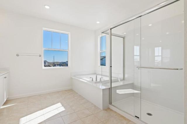 5709 Pathway Drive, Fairfield CA: https://media.crmls.org/mediaz/dea96914-bc61-4cd2-b94f-30e2bb33b442.jpg