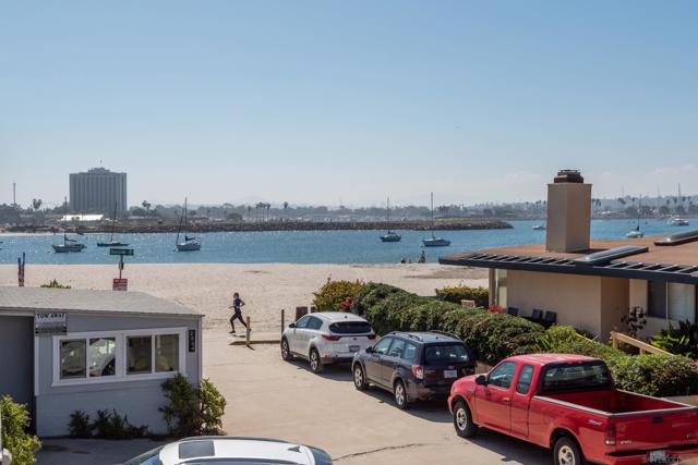 822 San Gabriel Pl, San Diego CA: https://media.crmls.org/mediaz/dea98ba4-c0eb-4d3f-825c-d2ee3cfe10a7.jpg