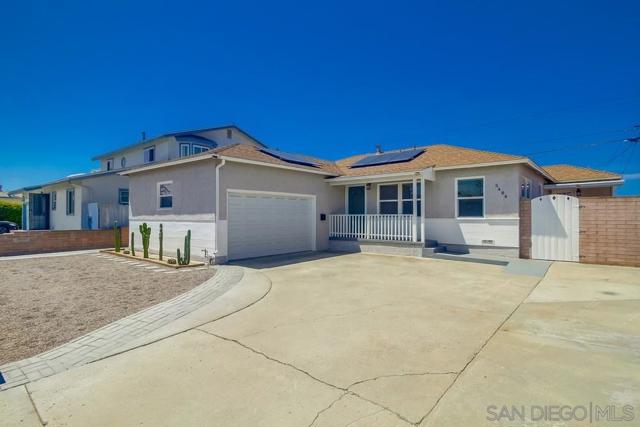 3484 Armstrong St, San Diego CA: https://media.crmls.org/mediaz/dea9c13f-a70d-47b2-8a0c-3e6d7ef2a7fa.jpg
