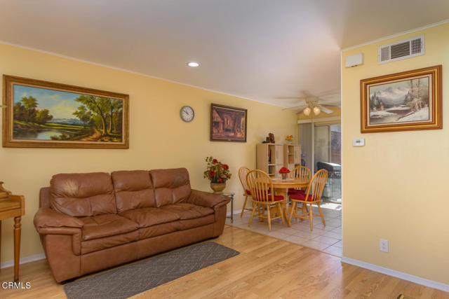 1235 Nilgai Pl Ventura CA 93003 USA-005-