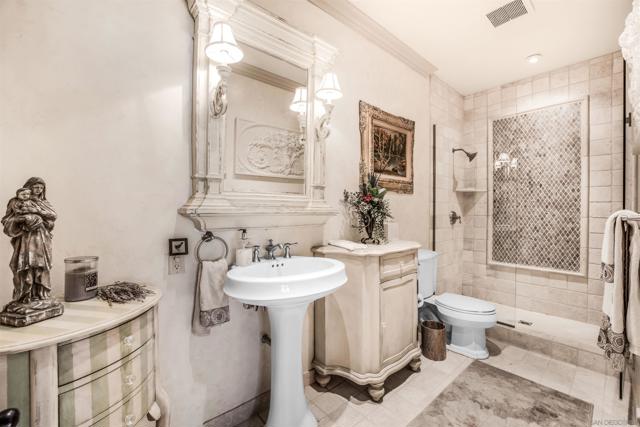 34 The Point, Coronado CA: https://media.crmls.org/mediaz/deaa7bd4-dd5c-4ad7-8c35-23e7f1e02ff2.jpg