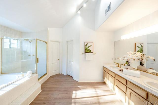 Detail Gallery Image 12 of 32 For 4064 Lemonberry Pl, Thousand Oaks,  CA 91362 - 4 Beds | 3 Baths