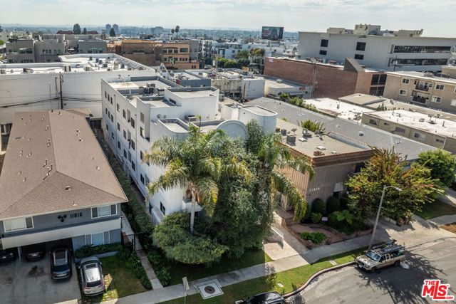 Drew Fenton | 11822 Goshen Avenue Los Angeles CA | MLS: 7466234 Drew Fenton | 11822 Goshen Avenue Los Angeles CA | MLS: 7466234