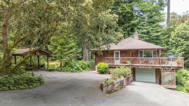 32200 Westwood Drive, Fort Bragg CA: https://media.crmls.org/mediaz/deab1af0-788d-457d-bb07-dc69498960f5.jpg