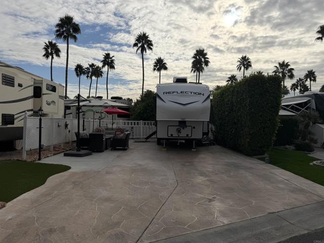 Detail Gallery Image 2 of 8 For 69411 Ramon Rd., Cathedral City,  CA 92234 - – Beds | – Baths