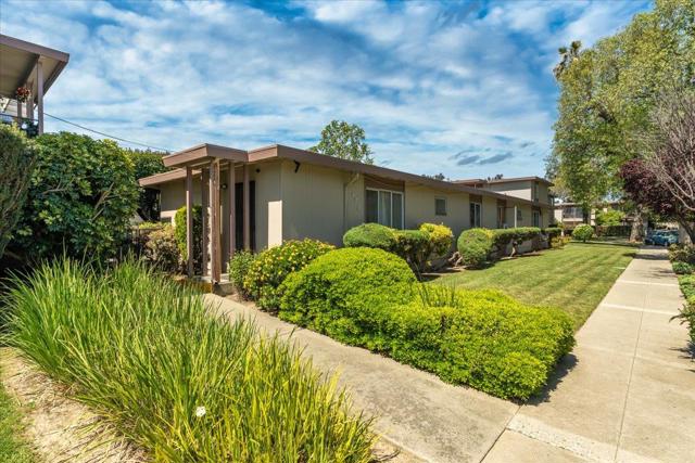Image 1 of 3 For 423 26th Street