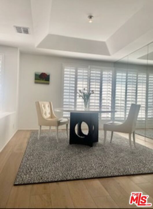 9033 VISTA GRANDE Street, West Hollywood CA: https://media.crmls.org/mediaz/deac5dd4-19e4-4490-953c-e734b600a0a1.jpg