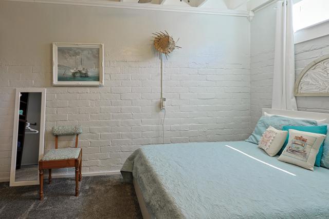 Detail Gallery Image 27 of 42 For 413 J St, Coronado,  CA 92118 - 1 Beds | 1 Baths