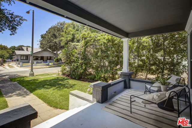 1022 N Marengo Avenue, Pasadena CA: https://media.crmls.org/mediaz/deae4a54-3189-4a08-b155-96efae7f5f3b.jpg