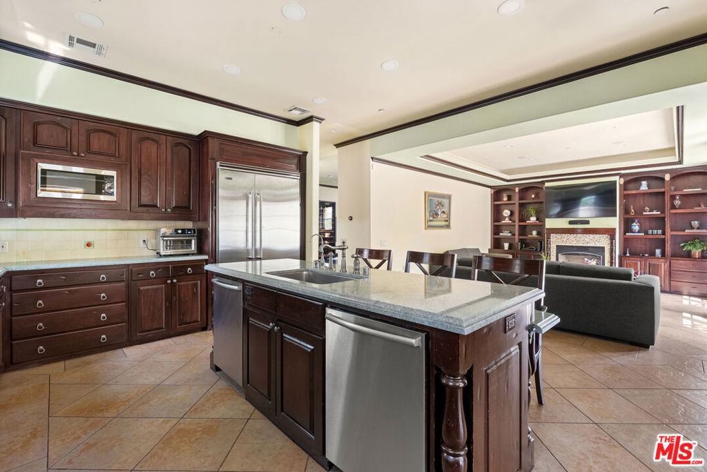 MLS #26873979 image #12