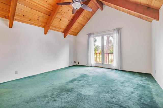135 Seabreeze Place, Aptos CA: https://media.crmls.org/mediaz/deaf1fef-b606-4533-ac90-55e6a8a1e35e.jpg