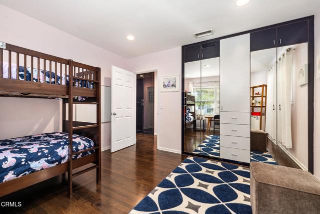 378 Grand Avenue, Monrovia CA: https://media.crmls.org/mediaz/deaf29d8-efd7-4207-91ef-e07211792286.jpg