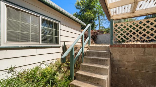 Detail Gallery Image 35 of 38 For 9318 Campo Rd, Spring Valley,  CA 91977 - 3 Beds | 2 Baths