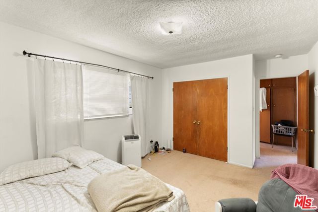 1825 Purdue Avenue, Los Angeles CA: https://media.crmls.org/mediaz/deb04de2-bf3a-446e-81e7-534c046b9bb0.jpg