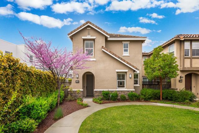 850 Maple Place, East Palo Alto CA: https://media.crmls.org/mediaz/deb08875-9f15-4e17-857c-fbf176e9032f.jpg