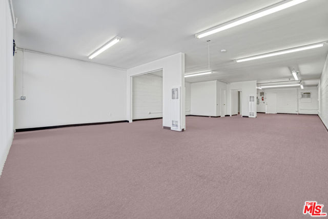 Image 5 of 19 For 21512 Norwalk Boulevard