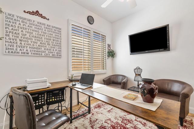 81919 Avenida Dulce, Indio CA: https://media.crmls.org/mediaz/deb1aa4a-8f92-4d2d-a168-2781cdff6a74.jpg