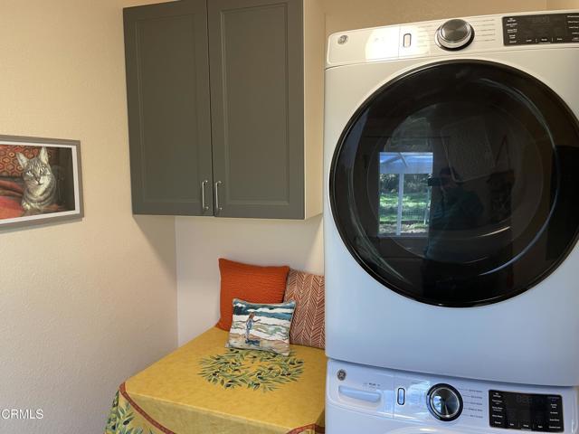 29331 Albion Ridge Road, Albion CA: https://media.crmls.org/mediaz/deb1cad4-0a8c-4a0b-a4e3-c8b3ca16459d.jpg