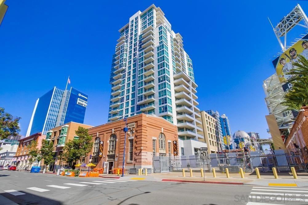 325 7th Ave - photo 3