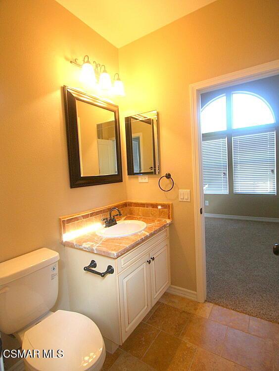 276 Chantilly Circle, Simi Valley CA: https://media.crmls.org/mediaz/deb48528-cc9c-422a-8b85-6ff61c93539f.jpg