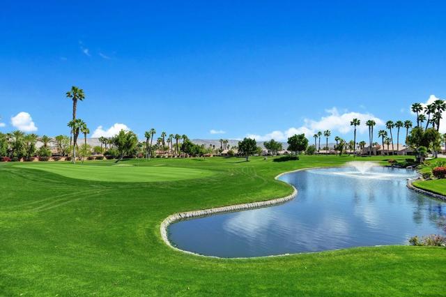 76892 Joetta Place, Palm Desert CA: https://media.crmls.org/mediaz/deb4a746-bb48-4c77-b988-dcb2925db662.jpg