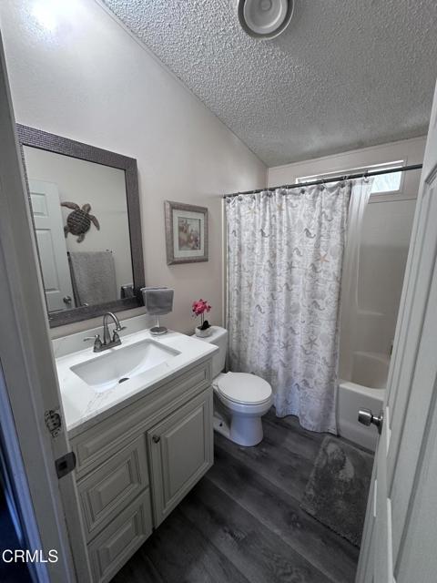 Detail Gallery Image 7 of 7 For 1030 E Avenue S #22,  Palmdale,  CA 93550 - 3 Beds | 2 Baths