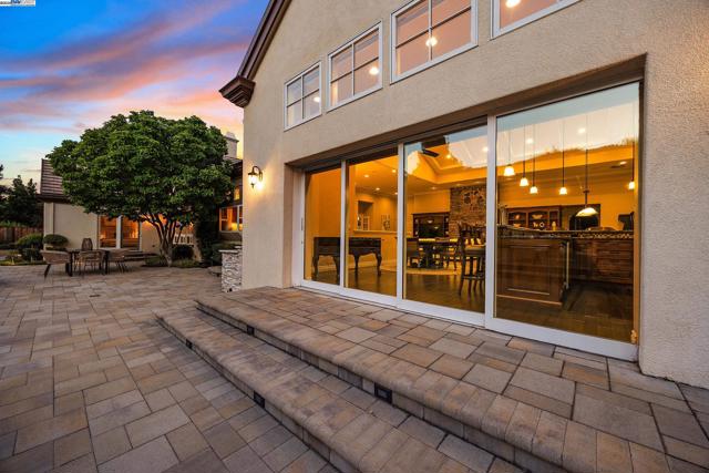 24 Timberview Ct., Danville CA: https://media.crmls.org/mediaz/deb5949d-eaab-4002-8f22-bff050103013.jpg