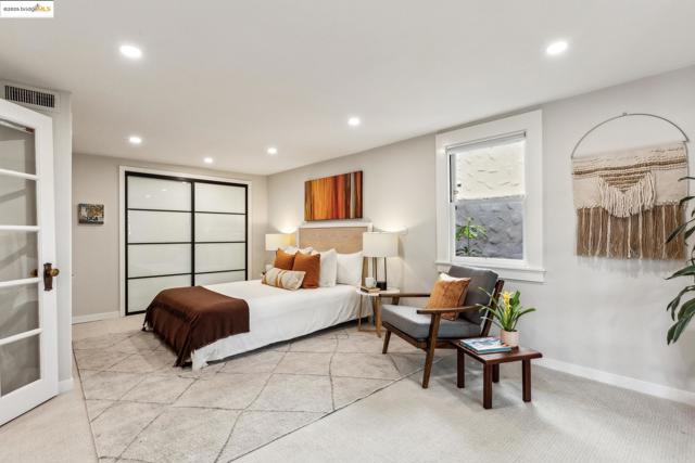 952 Kingston Ave, Piedmont CA: https://media.crmls.org/mediaz/deb68926-3251-4fd4-a692-90024504ed47.jpg
