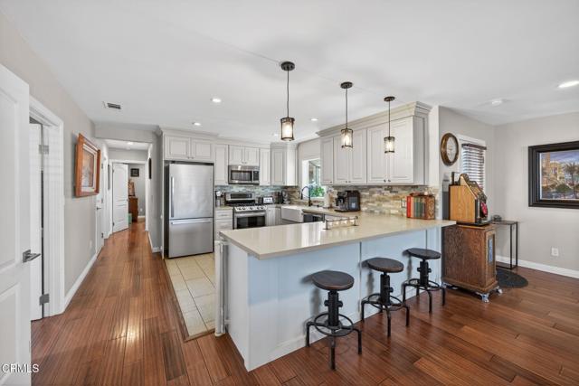 Detail Gallery Image 7 of 52 For 98 Mountain View St, Oak View,  CA 93022 - 4 Beds | 2 Baths