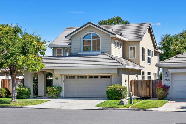 17671 Riverbend Road, Salinas CA: https://media.crmls.org/mediaz/deb74e5e-6fb3-4ff9-bb6a-1ed1297634ce.jpg