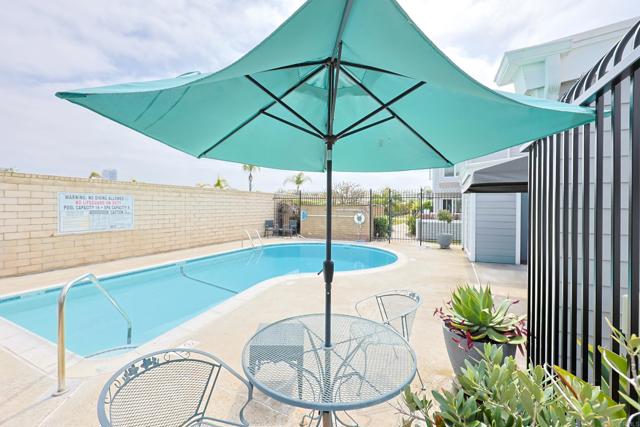 Detail Gallery Image 35 of 36 For 1415 1st St, Coronado,  CA 92118 - 2 Beds | 3 Baths