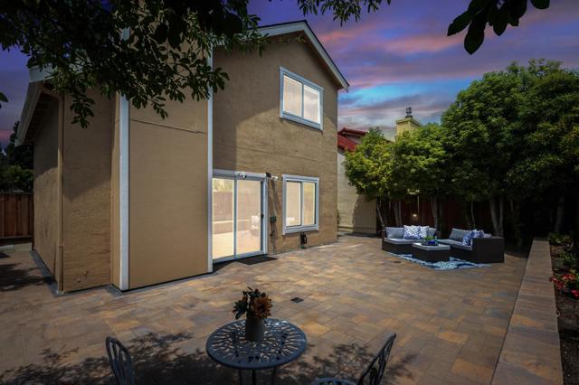 34348 Siward Drive, Fremont CA: https://media.crmls.org/mediaz/deb910c8-7987-41b8-bbda-eee5468e8b6a.jpg