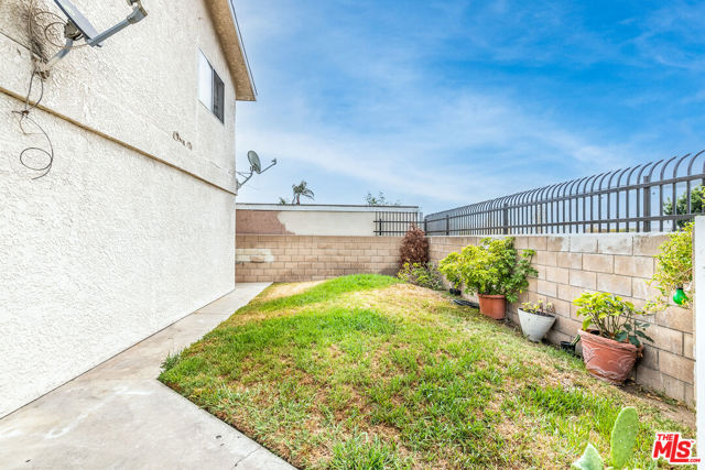 5834 FERGUSON DR - COMMERCE, CA (PHOTO)