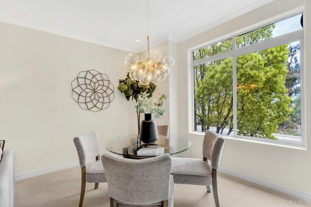 9253 Regents Road - photo 15