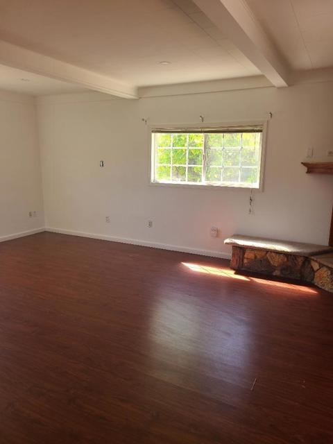 4879 Boone Drive, Fremont CA: https://media.crmls.org/mediaz/deb9938d-1bac-44c0-afe3-87a9f31fb994.jpg