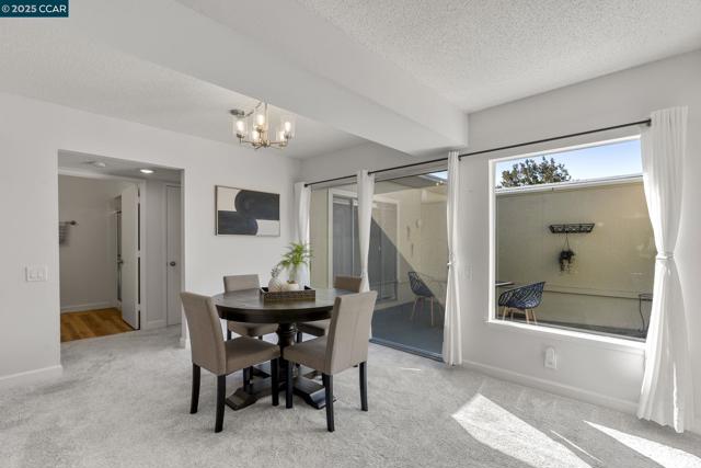 2017 Pine Knoll Dr, Walnut Creek CA: https://media.crmls.org/mediaz/deb9acdc-3c5c-44cc-af34-a01820452d64.jpg