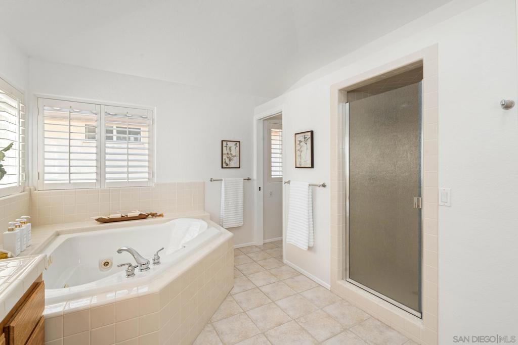 MLS #250034584SD img 39