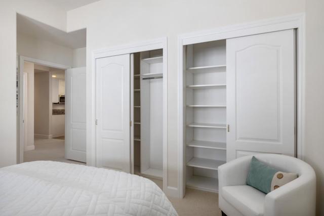1 W Edith Avenue, Los Altos CA: https://media.crmls.org/mediaz/deba50f1-ad1f-4ed2-956e-83e6b0dd4d80.jpg
