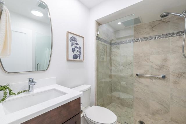 28002 Oakshire Drive, Carmel CA: https://media.crmls.org/mediaz/deba587b-c90f-400b-8018-c4d1271b5600.jpg