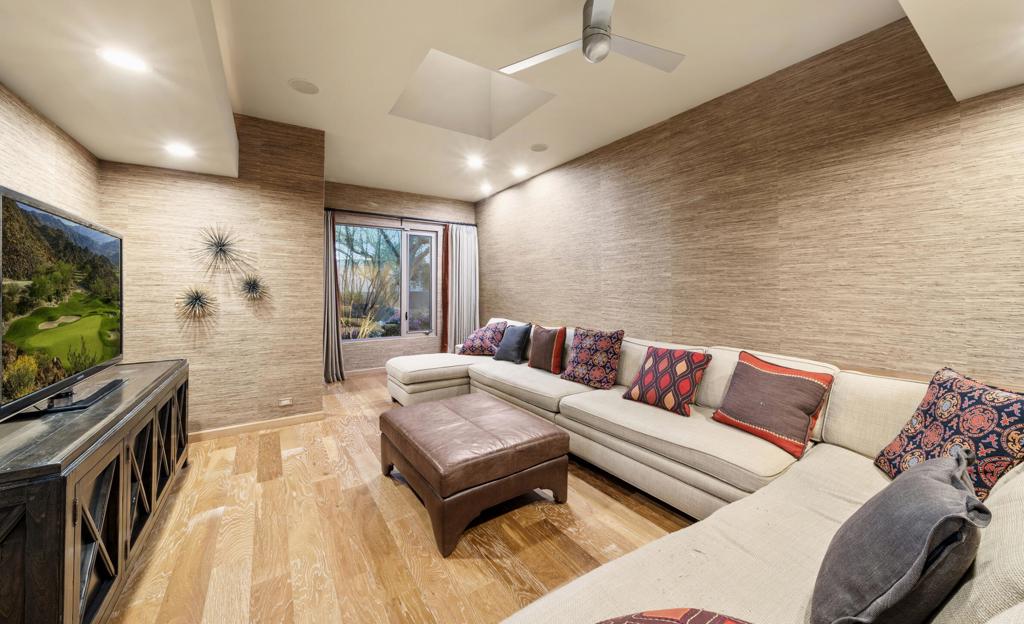 MLS #219135423DA image #29