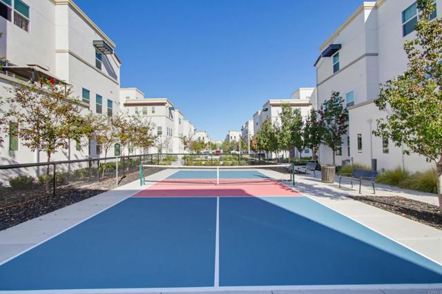 Detail Gallery Image 53 of 64 For 1455 Banahaw Way #6,  Chula Vista,  CA 91915 - 3 Beds | 2/1 Baths