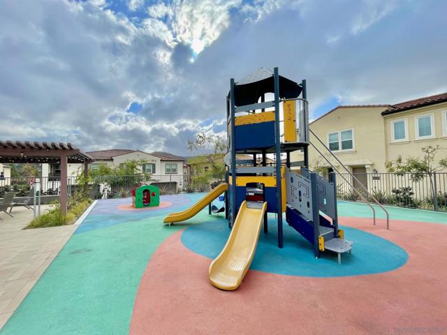 11001 Logan Way, San Diego CA: https://media.crmls.org/mediaz/debb7b1b-435a-4984-b3ce-107c5564e5d9.jpg