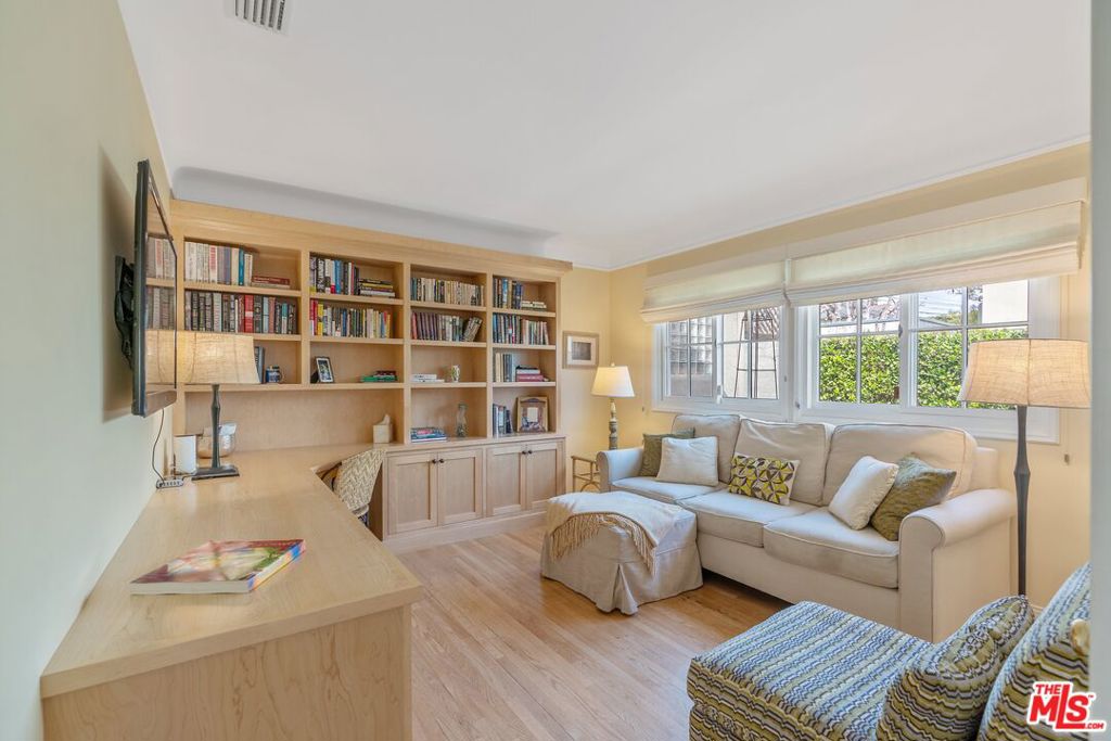 MLS #25496455 image #21