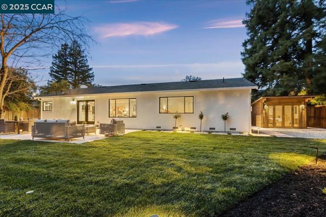 721 Sinnet Ct, Danville CA: https://media.crmls.org/mediaz/debc9392-2d69-4be6-9ab3-54150a613b00.jpg
