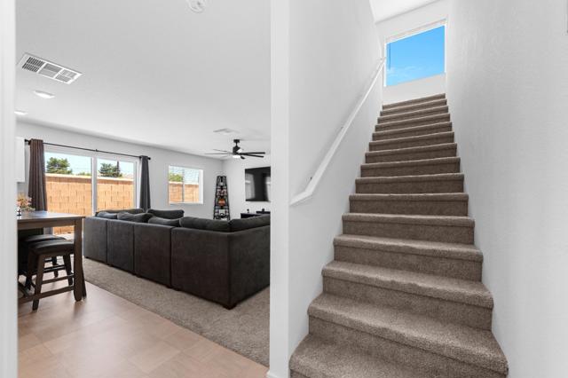 7741 Forestdale Way, Elk Grove CA: https://media.crmls.org/mediaz/debd273e-6783-4b51-af05-5d86c747b53b.jpg