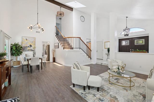 Image 10 of 69 For 10812 Elderwood Ln